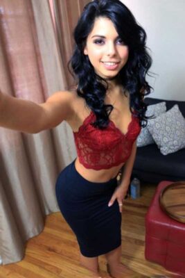 indian Housewife Escorts in Sector 12a Gurgaon