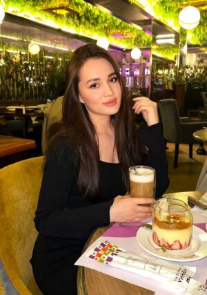 Larisa